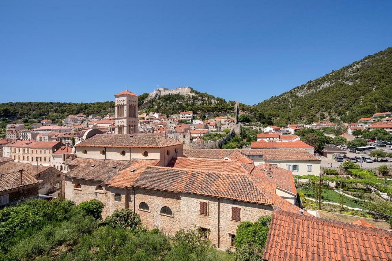 Appartement Velada Center à Hvar Town Extérieur photo